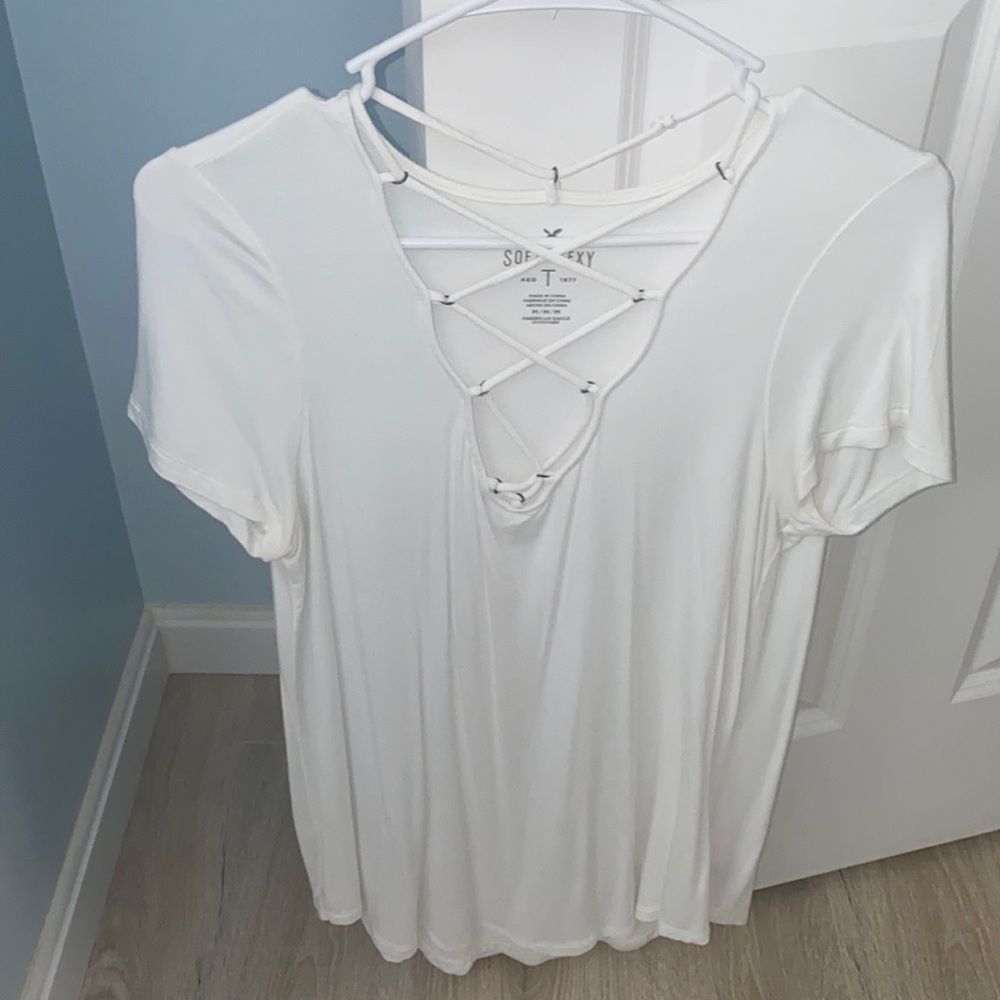 White T shirt with cross front